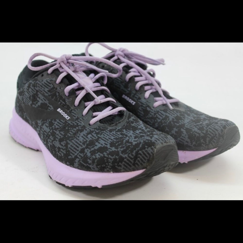 Womens Size 11 Launch 6